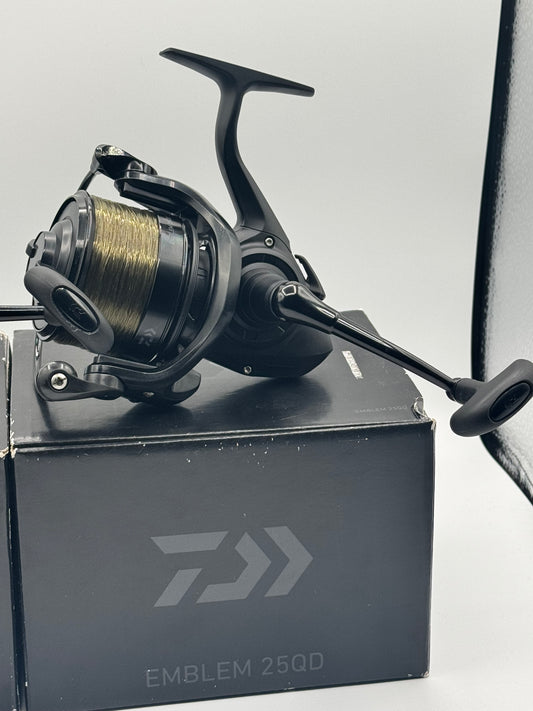 Daiwa Emblem 25QD